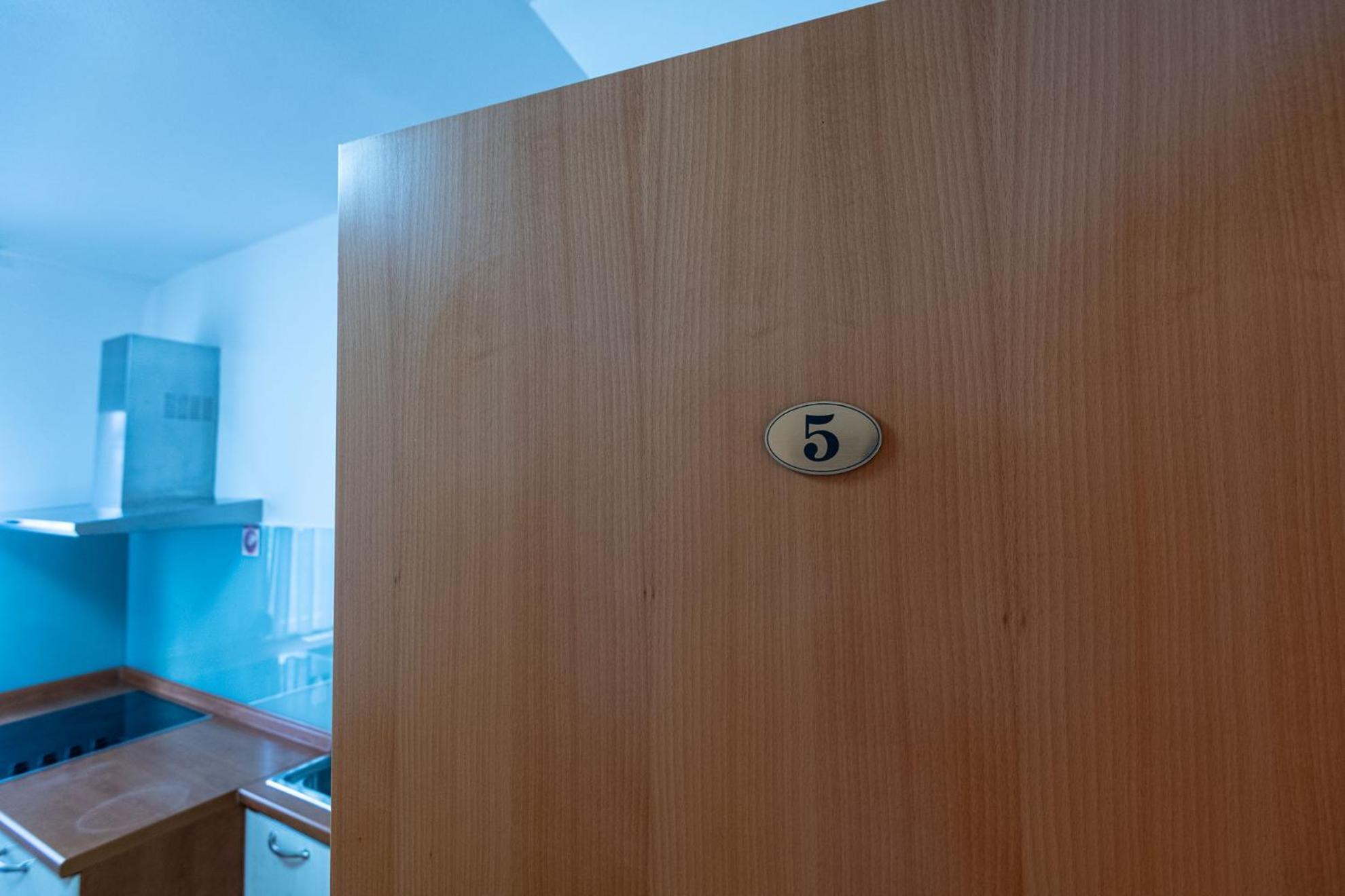 Apartmaji In Sobe Ramar Straza Esterno foto